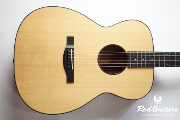 Model OM. Indian Rosewood w/L.R.Baggs LYRIC